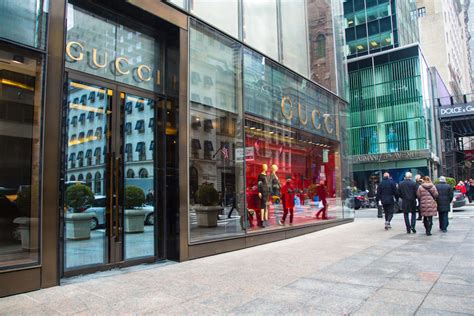 gucci store manhattan.